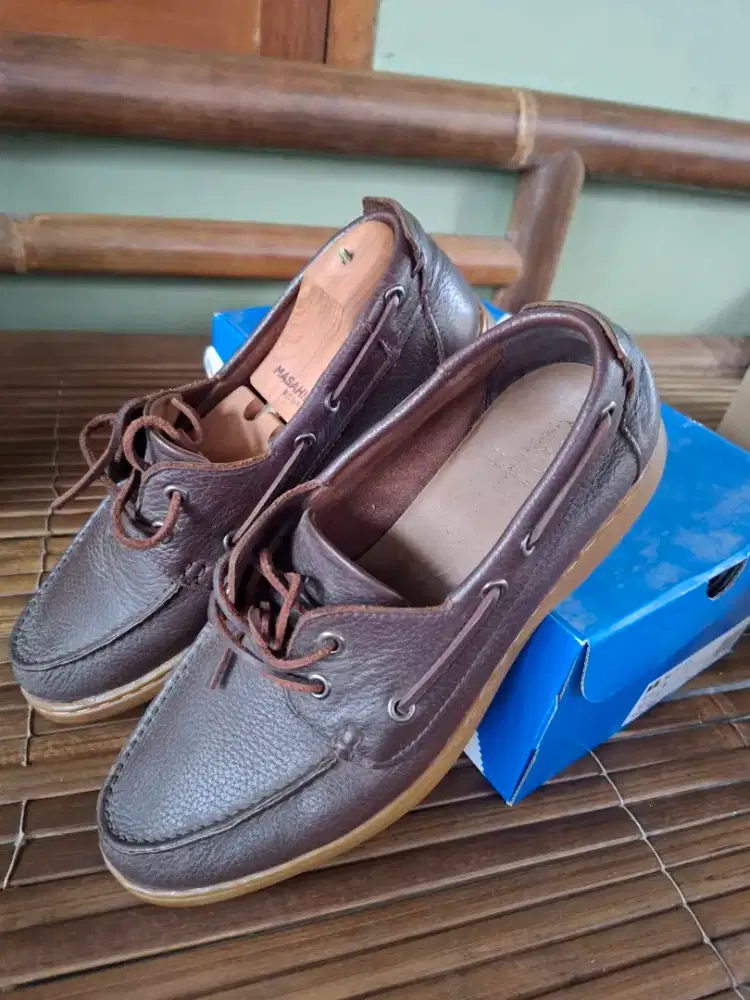 Sepatu kulit Massimo dutti size 42