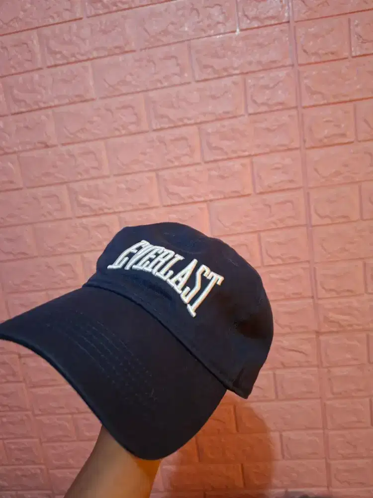 Topi everlast ori