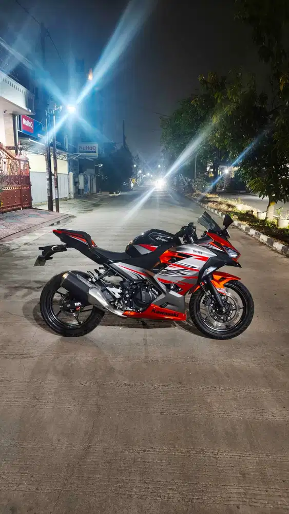 Kawasaki New Ninja 250 Fi 2018 ABS Candy Burn Orange MDP