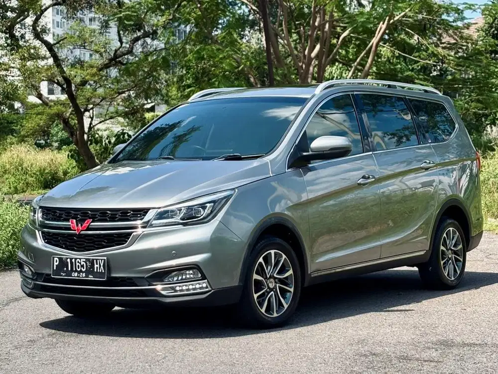 WULING CORTEZ L LUX+ 1.5 TURBO A/T CT LUXURY PLUS MATIC ISTIMEWAH