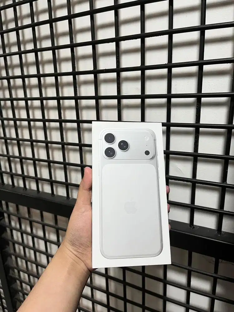 iPhone 17 Pro Max 256GB iBox