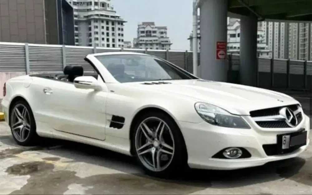 2011 Mercedes Benz SL300 Grand Edition Km28rb B Genap Pjk 4/27 Orsinil