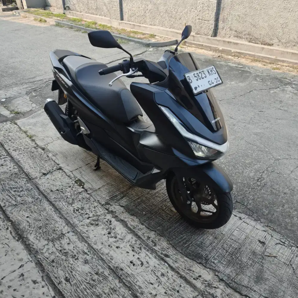 Honda PCX 160 ROADSYNC ABS TAHUN 2025 PAJAK HIDUP LIKE NEW