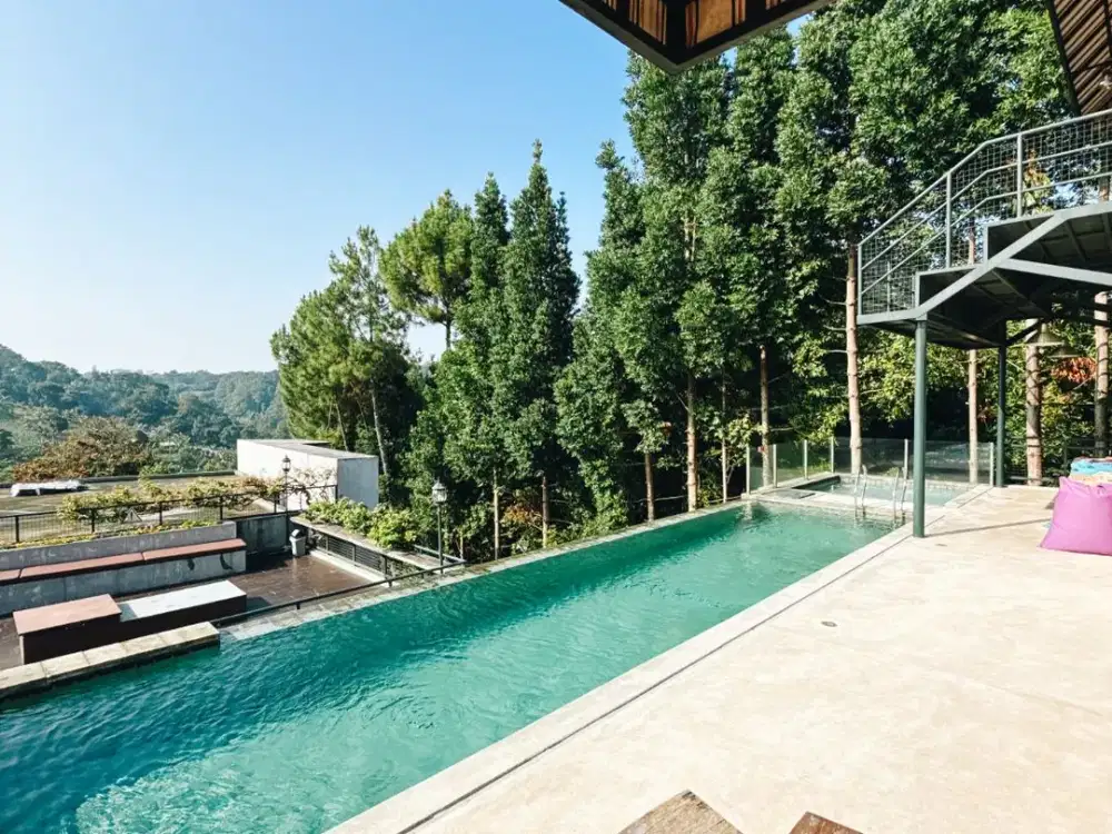 Dijual Villa Full Furnish Ada Kolam Renang Dan Jacuzzi, Dago Bengkok