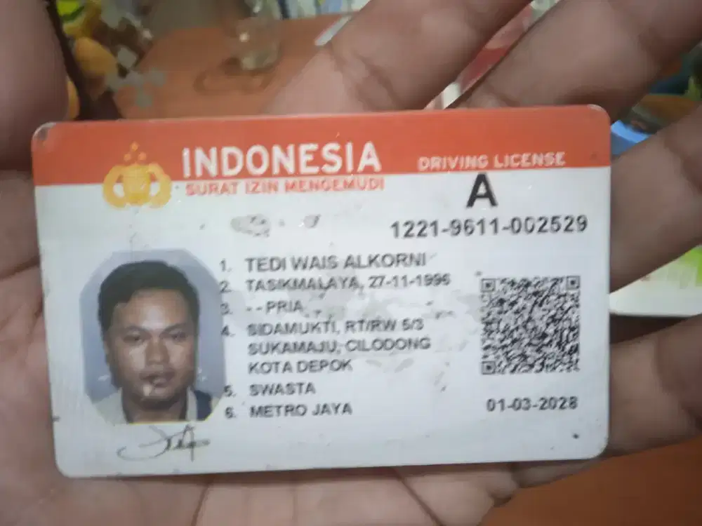 Cari kerjaan. Kerja apa ajah