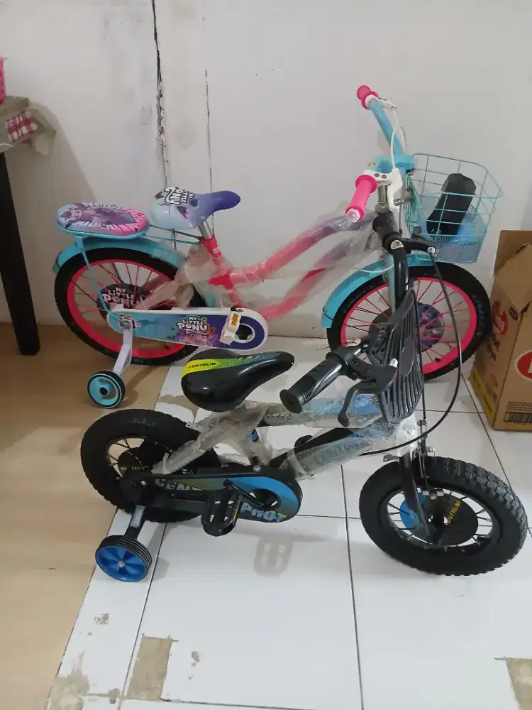 Sepeda anak seperti baru