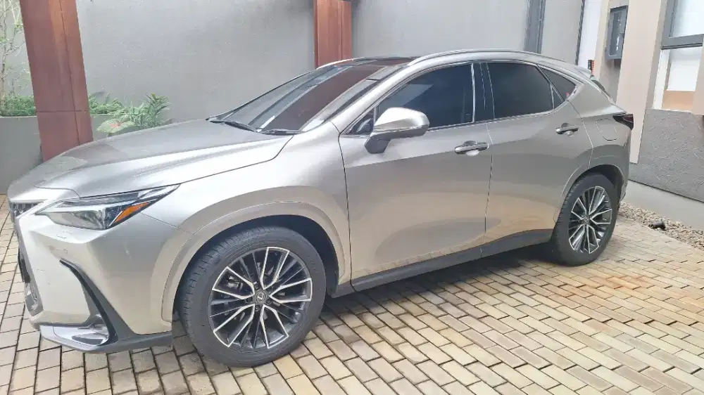 LEXUS 3.5 hybrid new