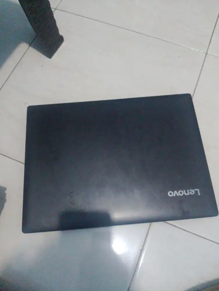 Laptop Lenovo 303725