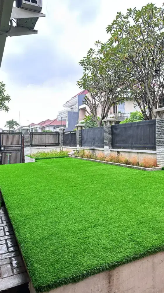 Rumput Sintetis Taman Rumah