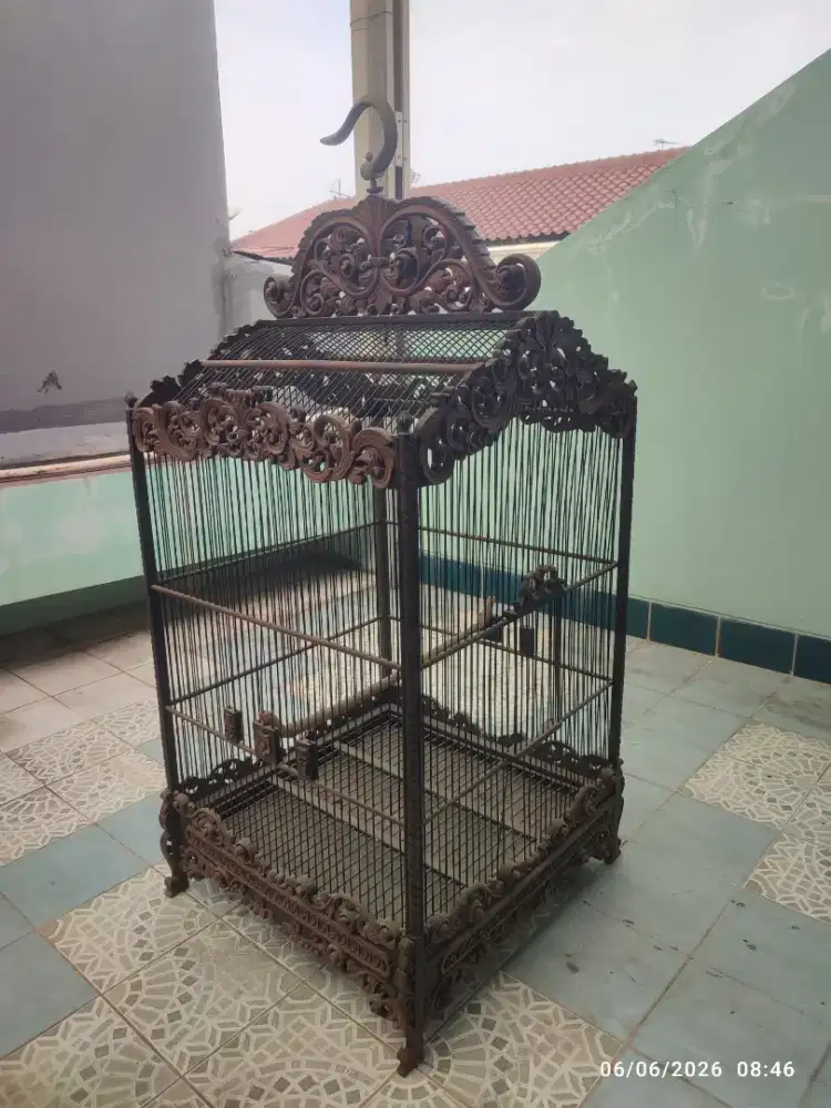 Kandang burung ukuran kayu