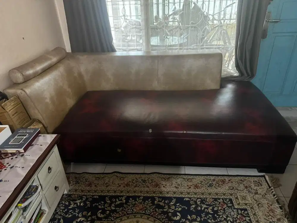 Sofa second bonus karpet rug