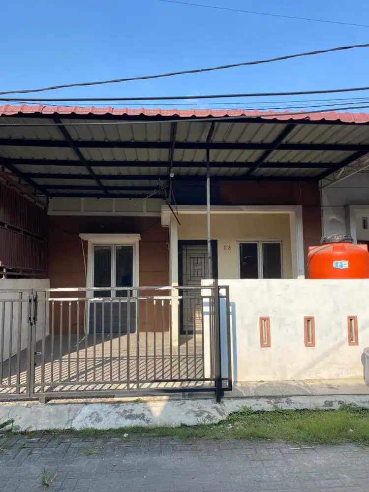 Disewakan Rumah Pertahun