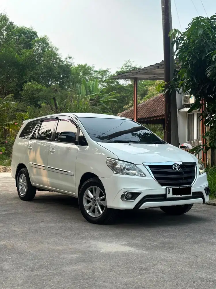 Toyota Kijang Innova 2015 Bensin