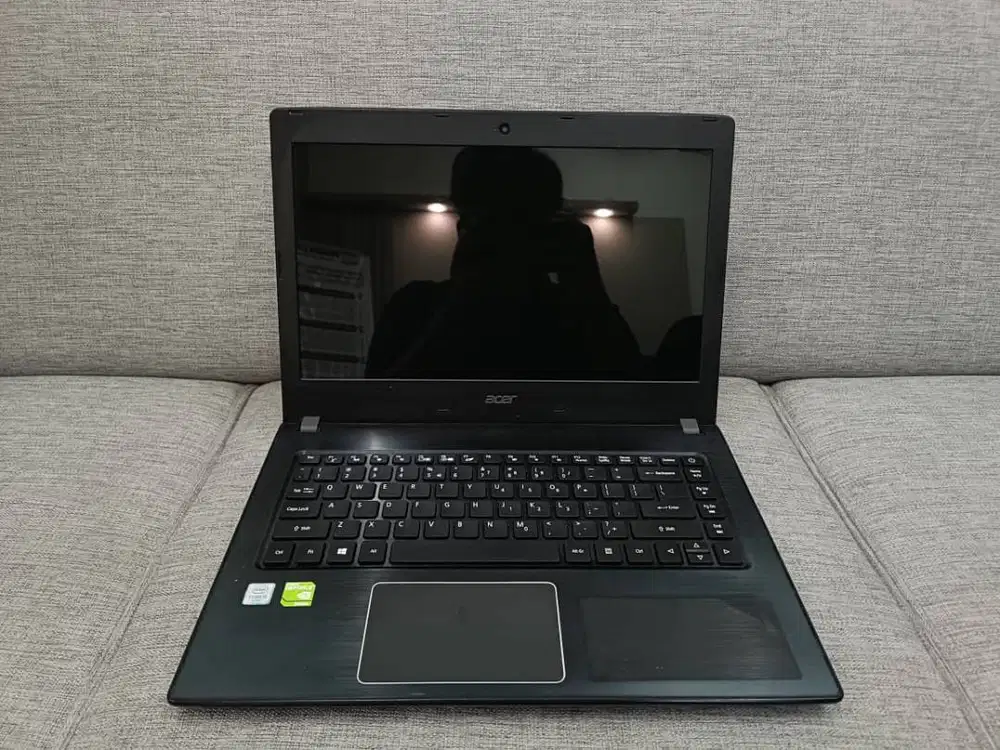 ​[SECOND] Acer Aspire E5-475G | Intel i3-6006U | Nvidia | 4GB RAM