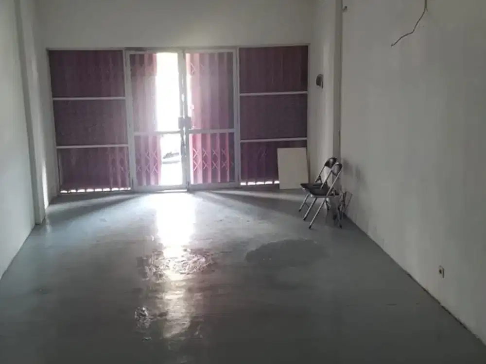 Dijual Ruko 4 Lantai Cocok untuk Usaha Siap Pakai Lokasi Strategis di Hypersquare Bandung
