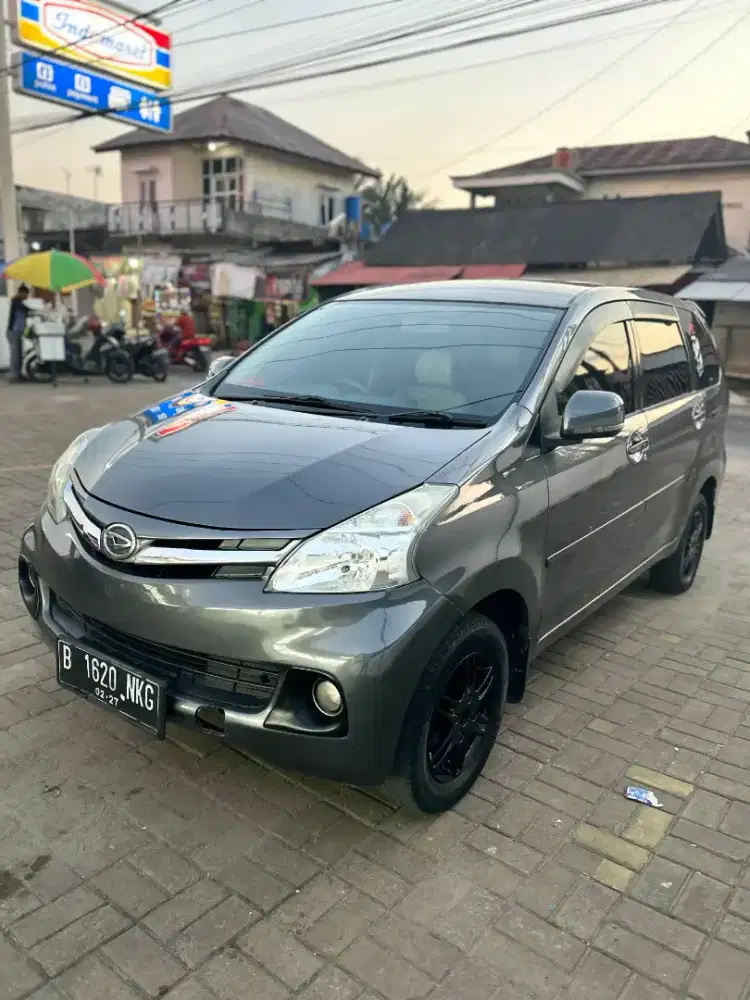 Jual xenia R at 2012