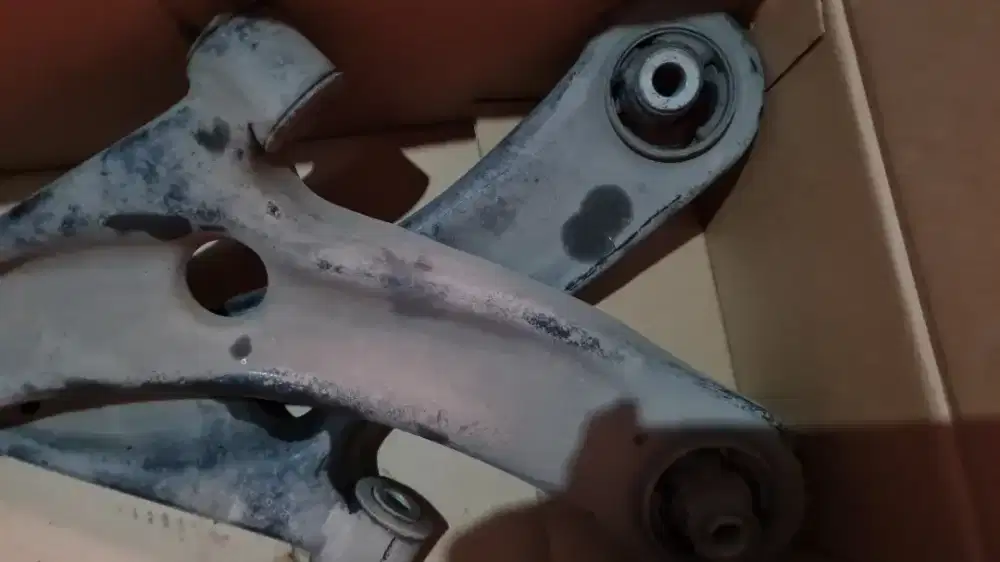 Jual murah bekas lower arm ass honda brio