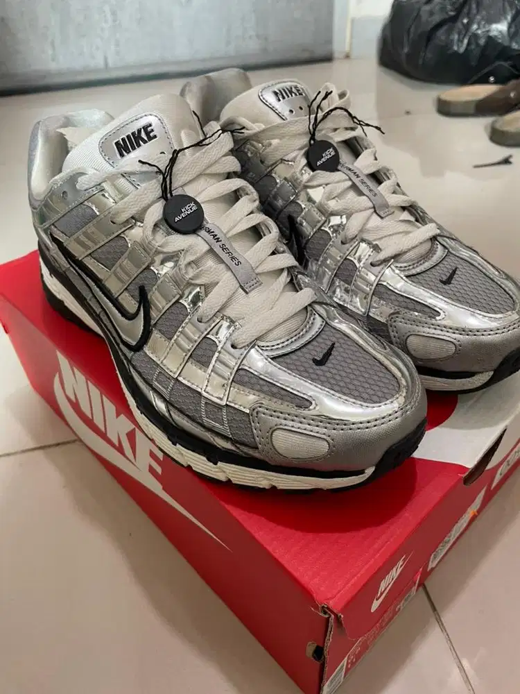 WTS NIKE P-6000 METALLIC SILVER