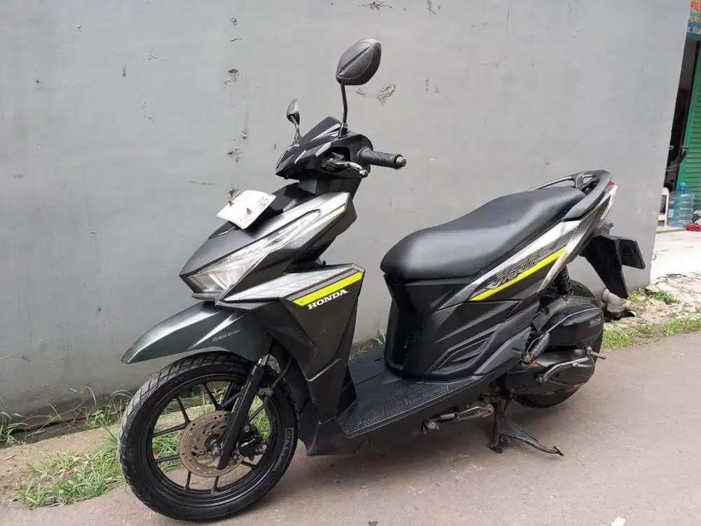 VARIO LED 125 CBS ISS 2018