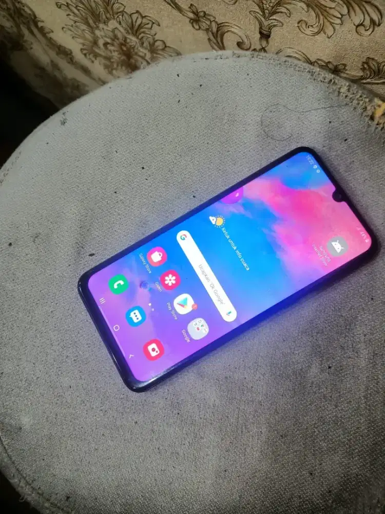samsung m30 ram 4/64  normal semua minus pemakaian sm cas