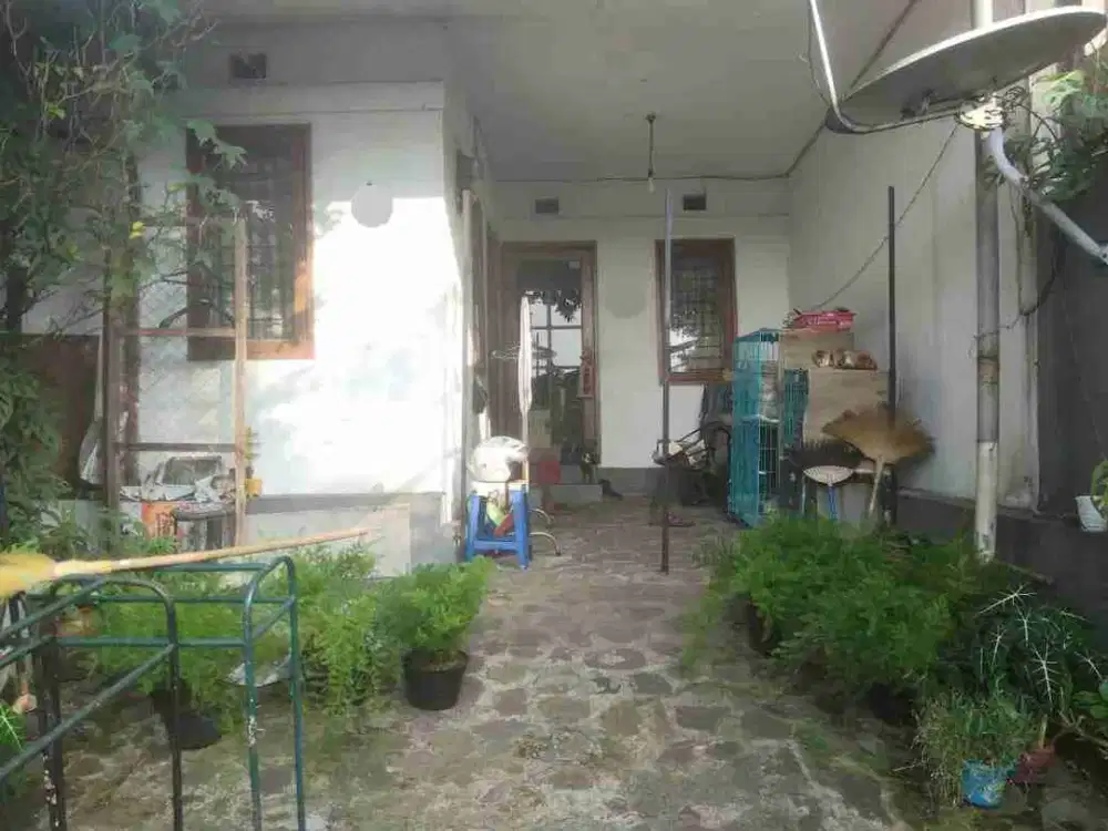Rumah terawat mainroad cigadung dekat dago dipatiukur strategis