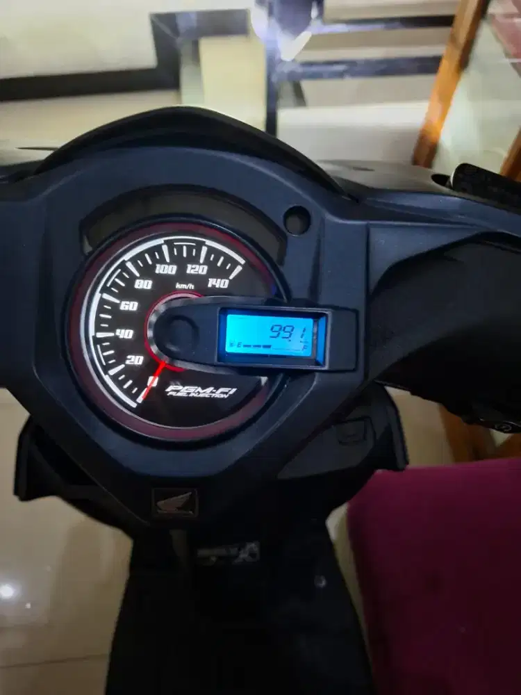 Beat deluxe 2025/2026 km 100 kyless seperti motor baru