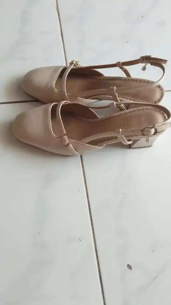 Sepatu slingback everbest nasha ori