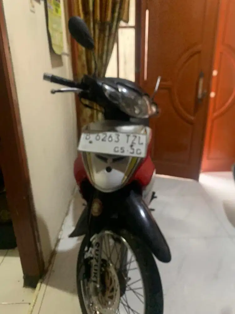 Shogun 125 tahun 2004
