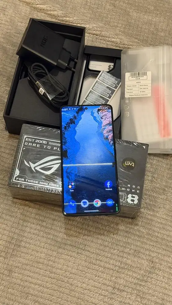 Asus Rog Phone 8 Black 5G 12/256GB Resmi TAM Lengkap