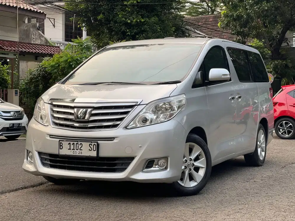 Toyota Alphard 2.4 G At 2012 Silver Metalik