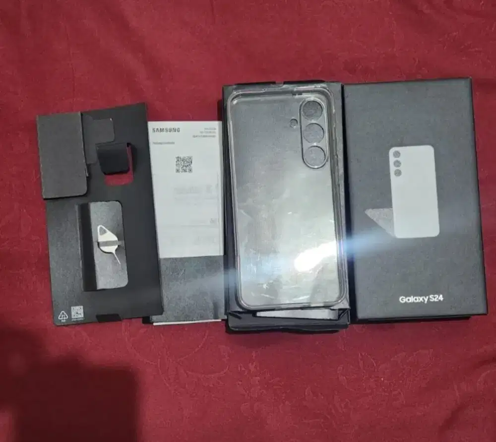 Samsung Galaxy S 24 marble grey ram 8 gb/internal 512 ex garansi sein