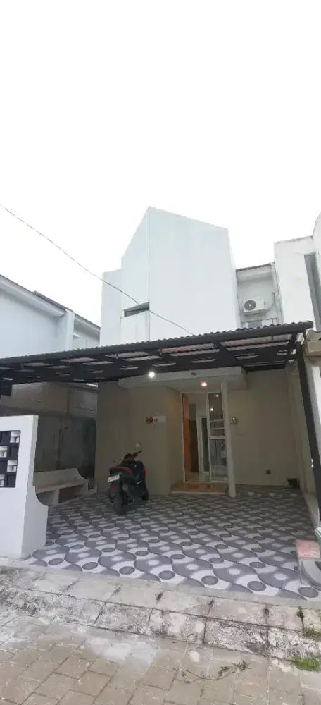 Over Kontrak/sewa rumah 6 bulan-Lokasi strategis,siap huni, Include AC