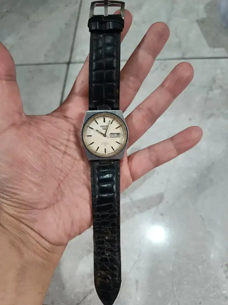Jam Tangan Seiko 5 Vintage automatic Ref 944119 kondisi normal