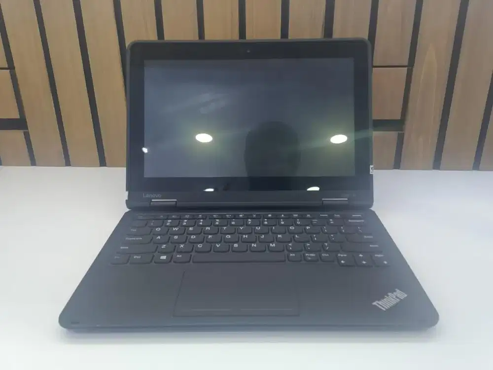 Lenovo yoga 11e intel n4200 4Gb