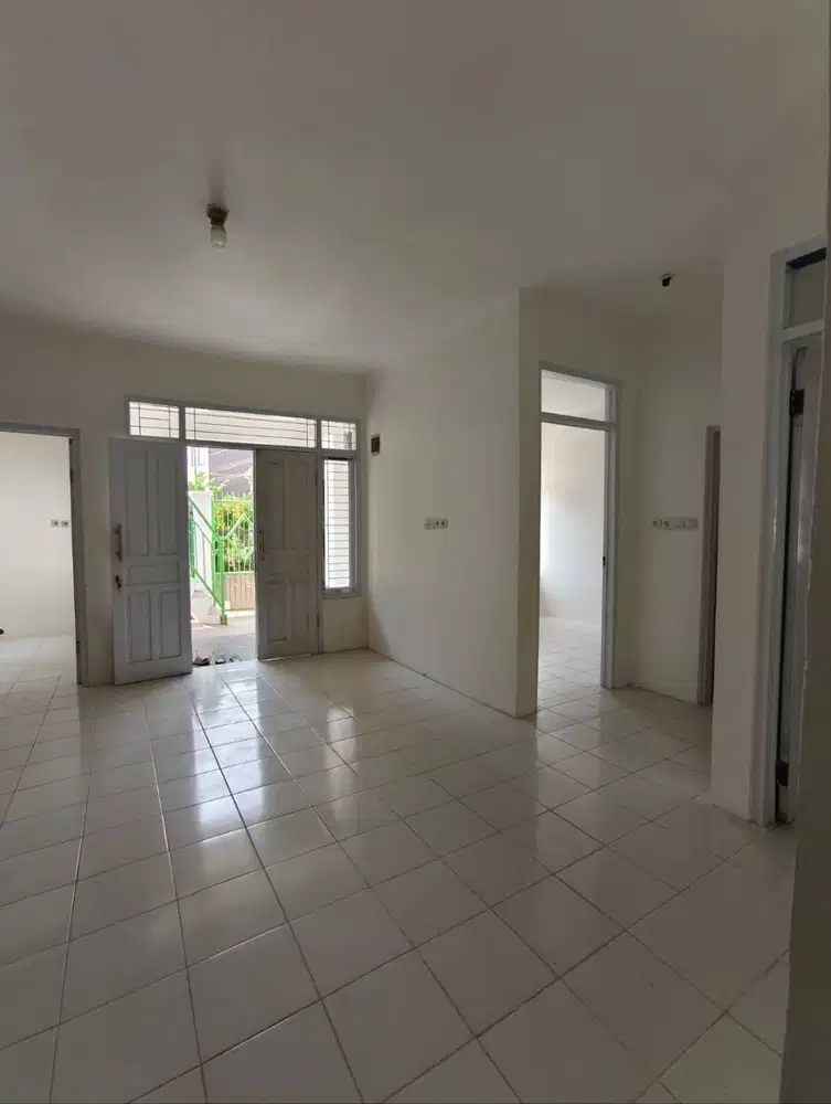 Dijual Rumah di Taman Cibaduyut Indah Bandung Siap Huni