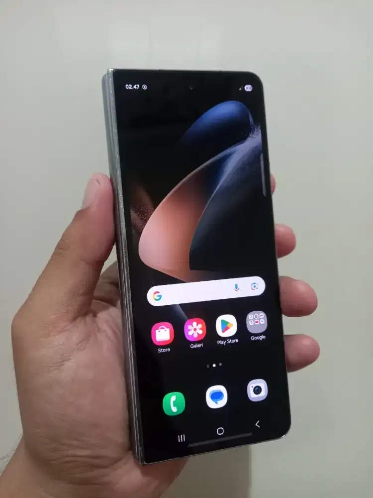 Samsung Galaxy Z Fold 4 Ram 12/256Gb Fullset ada minus dibaca