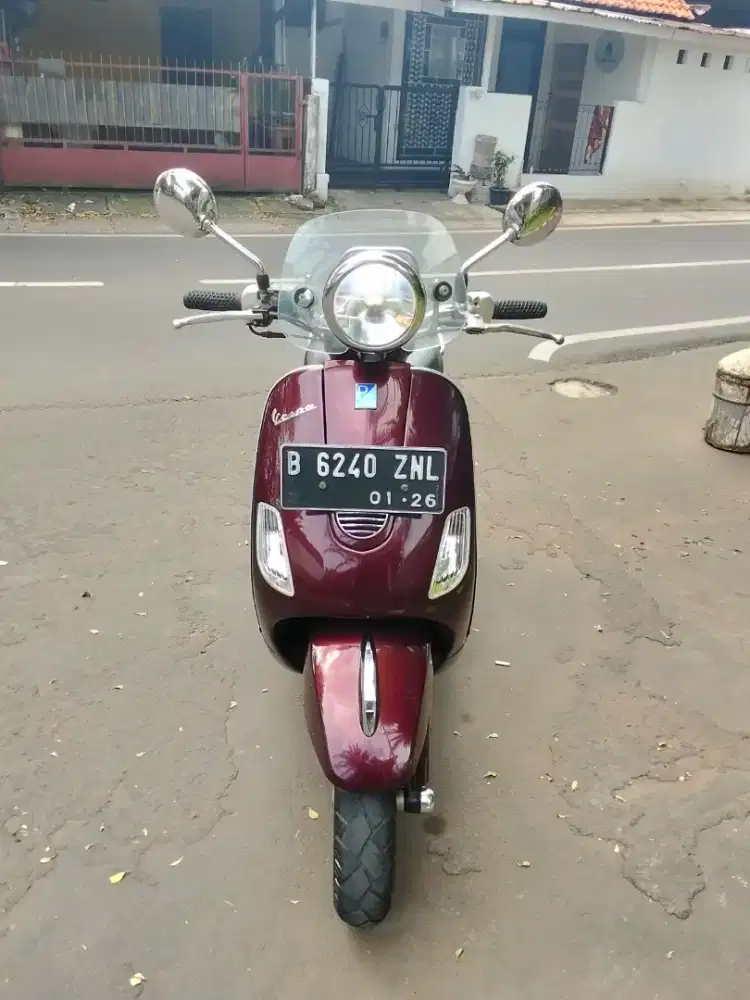 PIAGGIO VESPA LXV 150 V3 TAHUN 2013 SIAP PAKAI