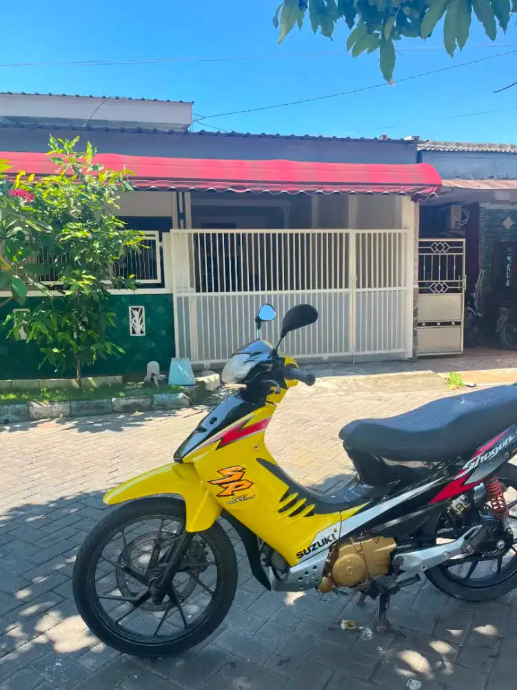 Shogun Sp 125 asli 2005 Ss lengkap plus faktur siap pakai