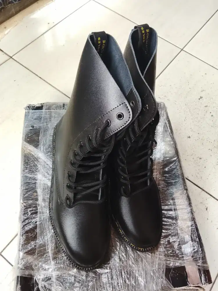 Sepatu Rajib asli official store