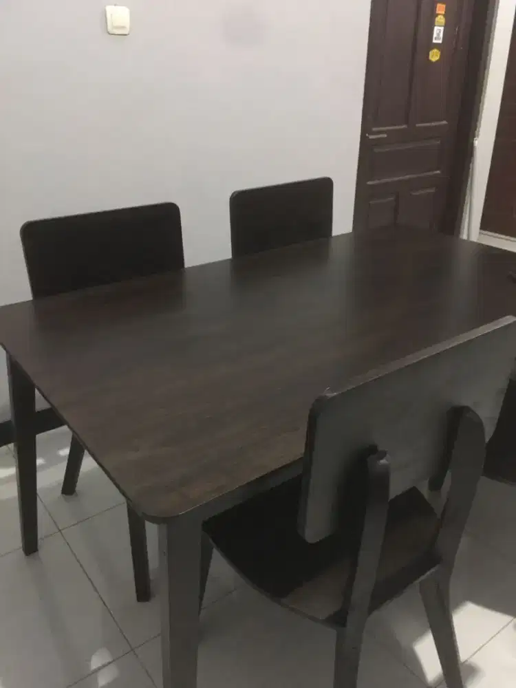 Set meja warung makan