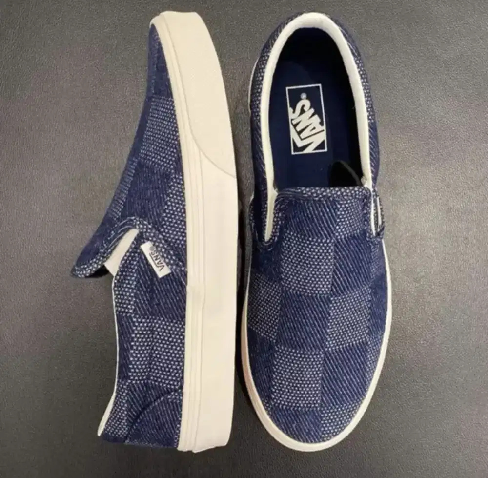 vans original navy blue