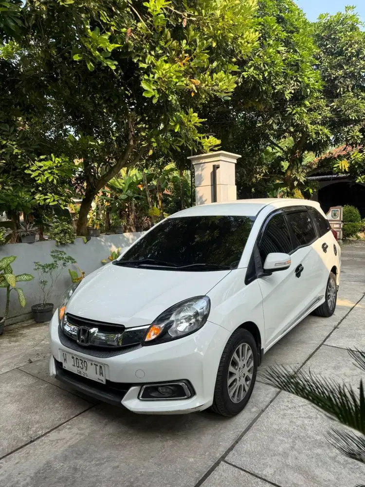 Honda Mobilio 1.5 E prestige 2014 condro bisa tukar tambah sekoto