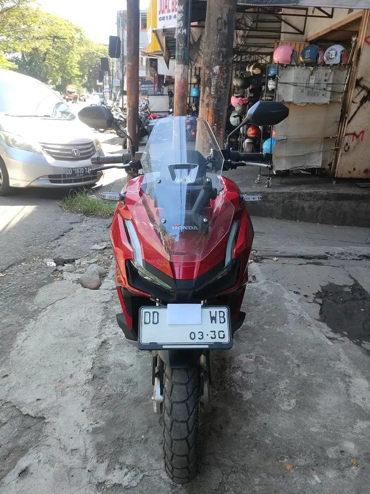 Honda ADV cbs 2025 merah