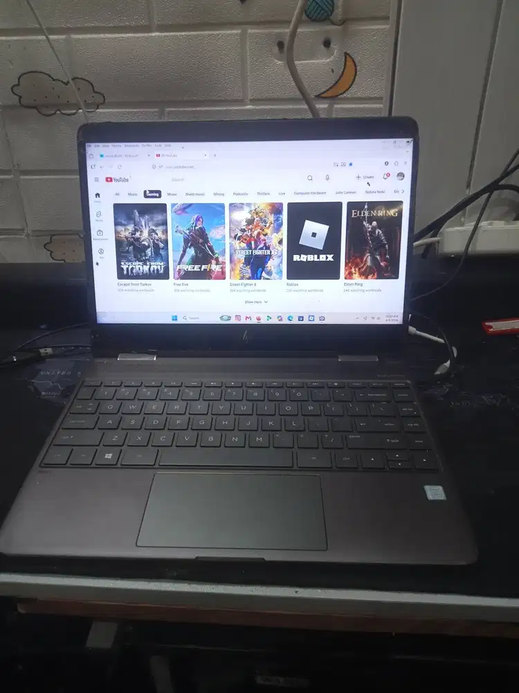 Laptop HP Spectre X360 Core i7 7500U RAM 16GB Minus