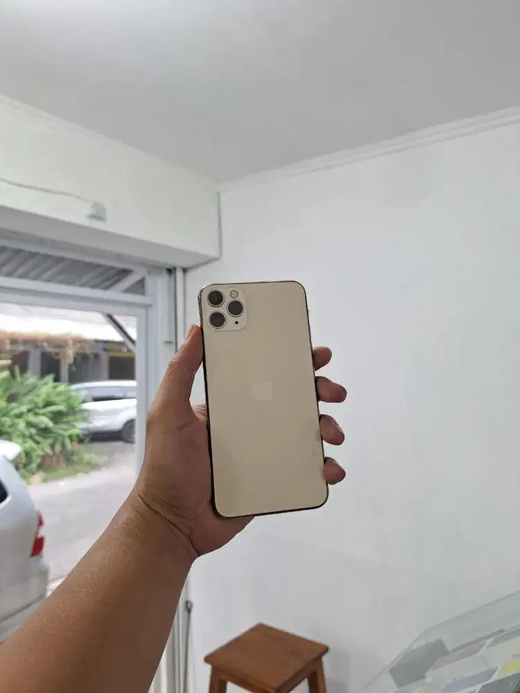 IPHONE 11 PROMAX 512GB REGIS GOLD pb
