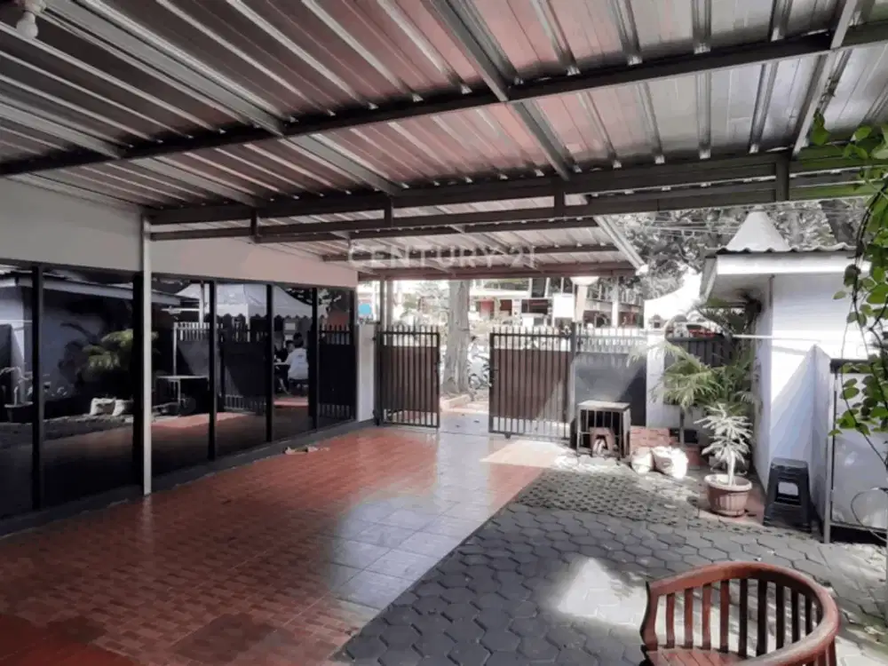 Dijual Rumah Strategis Untuk Hunian Atau Bisnis Dekat SCBD
