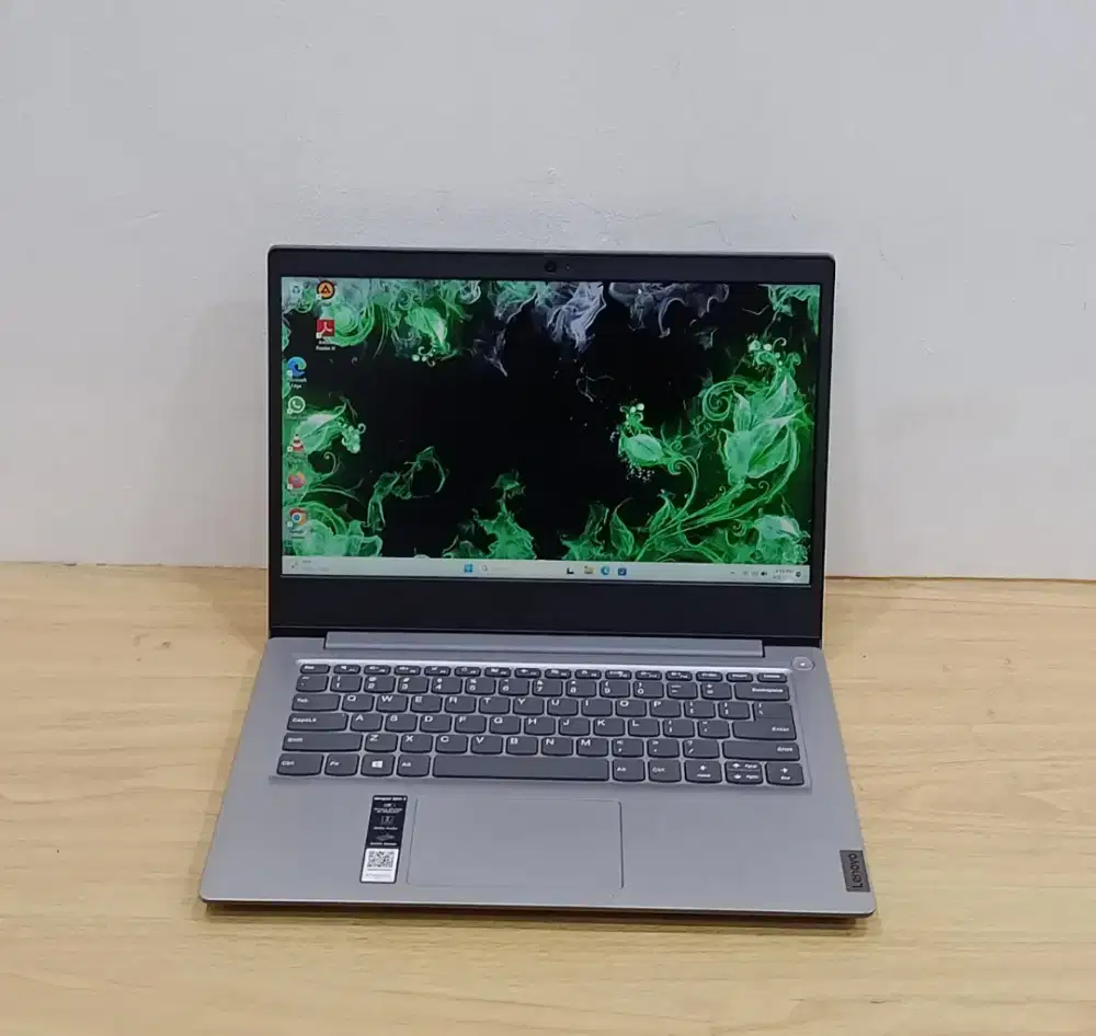 Laptop lenovo Ideapad slim 3 processor AMD 3020e RAM 4GB SSD 256GB