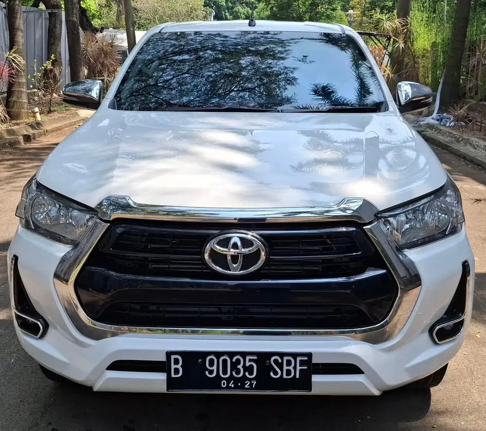 Toyota Hilux G tahun 2022 Asli Nopol B