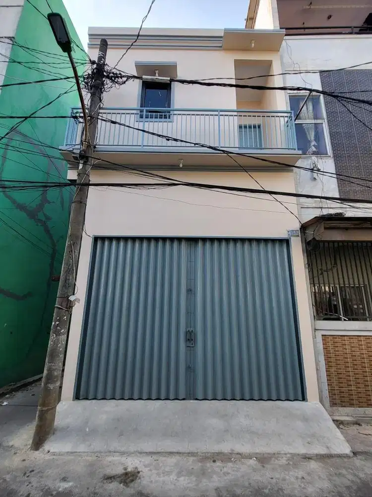 DIJUAL RUMAH 2 LANTAI