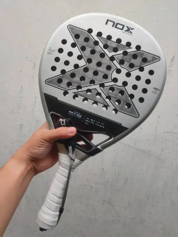 Raket Padel Second Nox at10 luxury genius 18k 2024